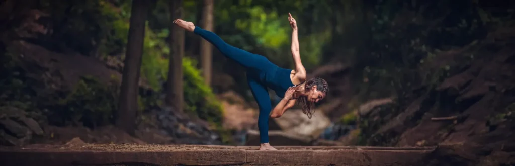 Clases de yoga en barceola y online con Priya Sugandh